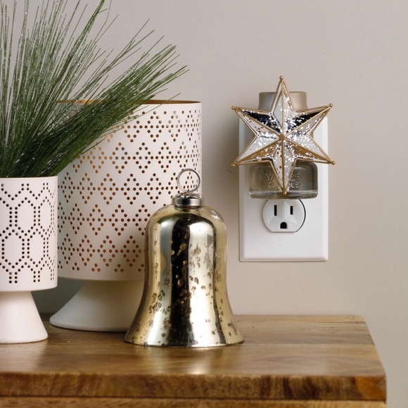 4 Pc Yankee Candle ScentPlug Dimensional Star Light-Up Fragrance Diffuser - Picture 2 of 8